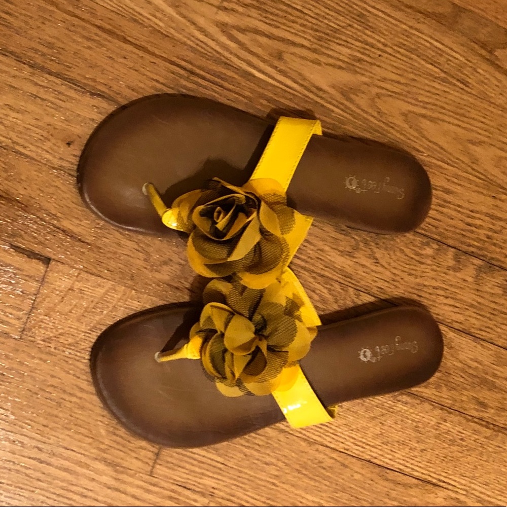 Yellow thong sandals
